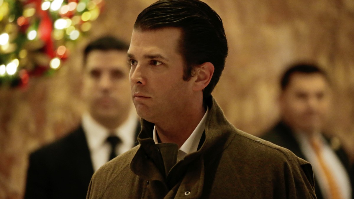 Donald Trump jr, vizită în Maramureș, la Cimitirul Vesel