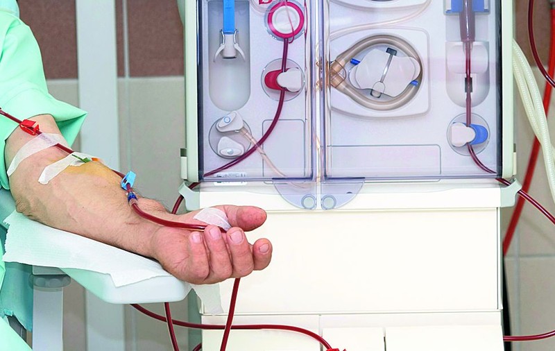 Cel puțin nouă persoane infectate cu Covid-19 la centrul de dializă Diaverum din București. DSP: ”Nu s-a făcut dezinfecția după ce s-a știut de primul pacient confirmat”