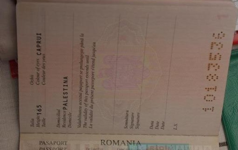 Ministerul Afacerilor Externe avertizează: Românii nu au voie să intre în Emiratele Arabe Unite cu paşaport temporar! 