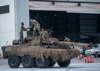 Un vehicul de luptă francez AMX-10. FOTO: Profimedia