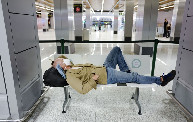 Portugalia restricționează plecările din țară ale cetățenilor săi și închide granița cu Spania