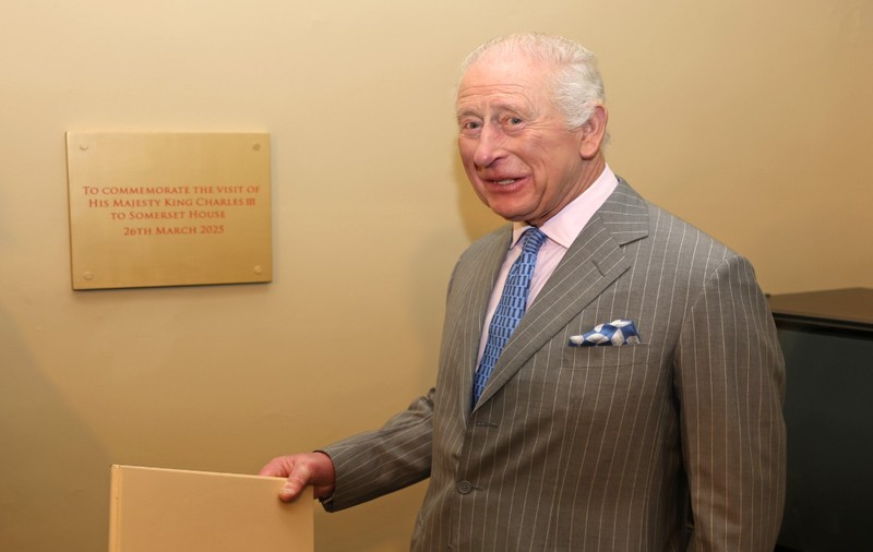 Regele Charles al III-lea, spitalizat temporar din cauza efectelor secundare ale tratamentului pentru cancer