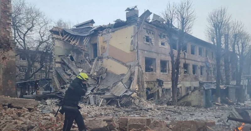 Orașul Dnipro, după atacurile din această dimineață foto: Profimedia