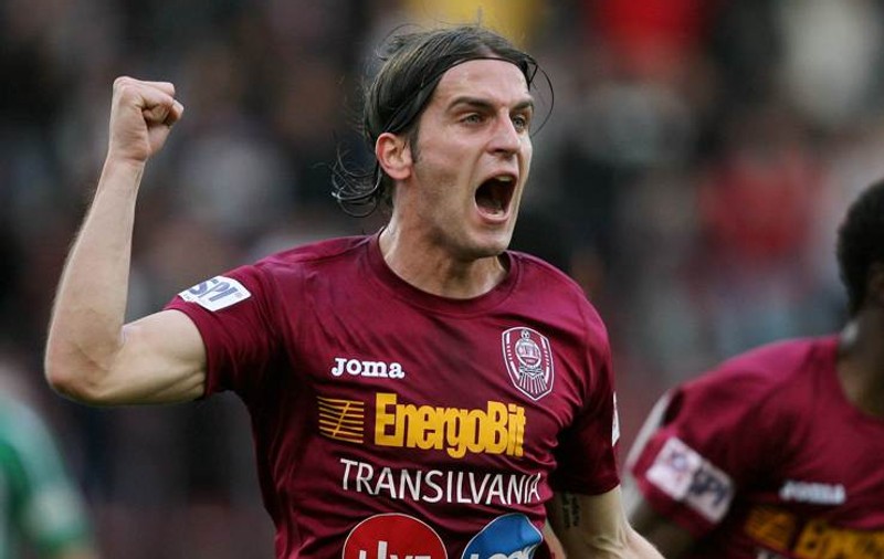 Jucătorii lui CFR Cluj vor primi 21.000 de euro pentru câştigarea titlului de campioană a României