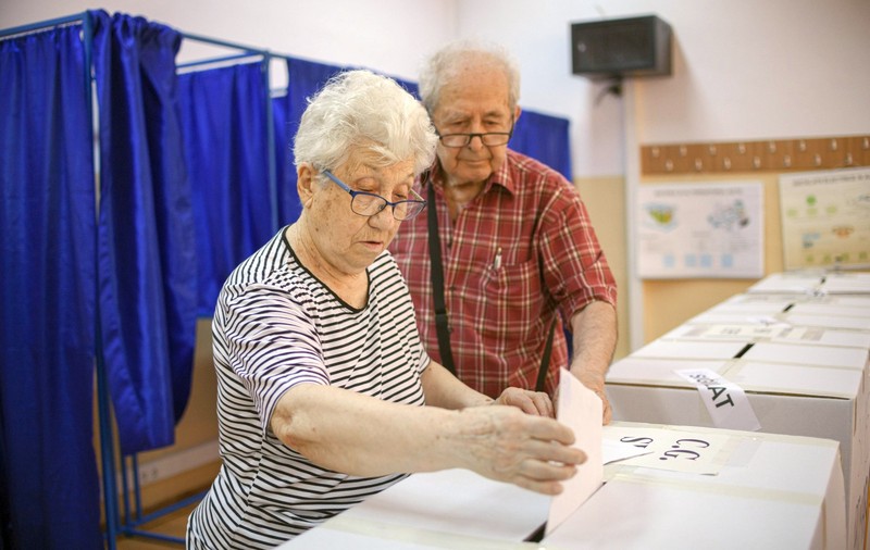 Sondaj INSCOP la comanda Libertatea. Alegeri parlamentare primele trei locuri: PSD - 31,4%, AUR - 19,7%, USR - 13%. Ce alte partide mai depășesc pragul de 5%