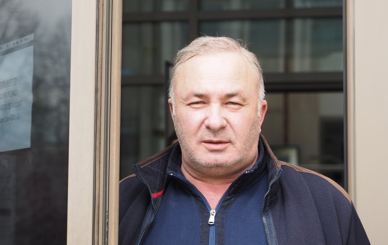 Eugen Holban, falsul procuror care cerea sute de mii de euro inculpaților VIP, „mizează” pe cartea internărilor la psihiatrie pentru a scăpa de pușcărie