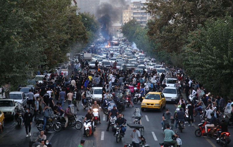 Autoritățile din Iran au arestat mai mulți europeni, sub acuzația de implicare în revoltele de stradă