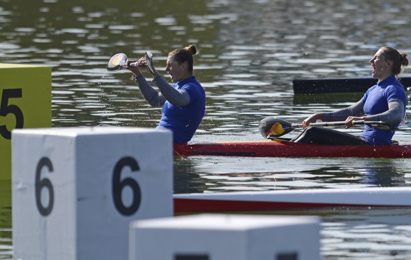 O medalie de aur și două de argint la Campionatul European de kaiac-canoe