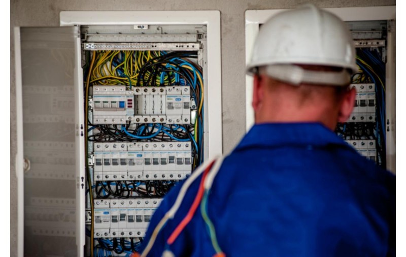 Schimbarea branșamentului electric în 2026: ce trebuie să știi, pas cu pas, ca să eviți complicațiile
