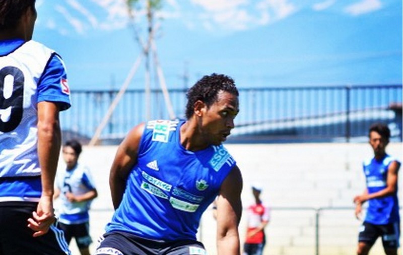 Eric de Oliveira face spectacol la antrenamentele echipei Matsumoto Yamaga / VIDEO