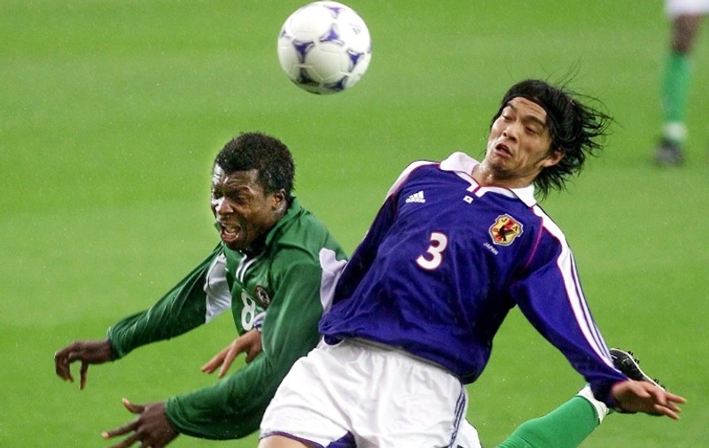 Încă un fotbalist a făcut infarct pe teren!