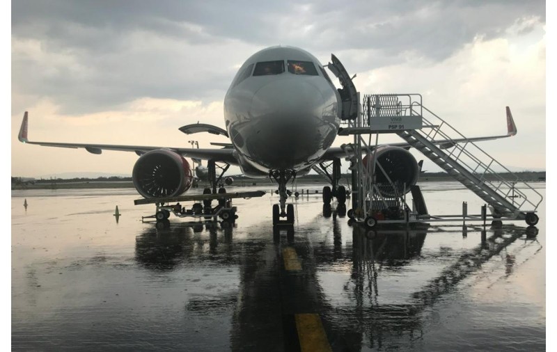 De ce nu ți-a spus nimeni că poți primi bani dacă avionul tău are întârziere?