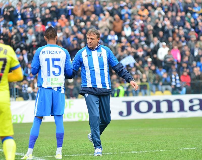 CSU CRAIOVA - STEAUA 0-0. AutoBAZA pe arbitru! / FOTO&VIDEO