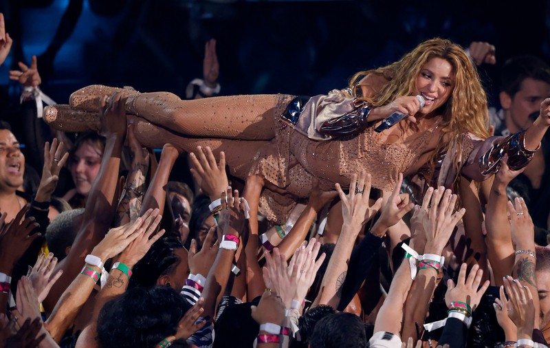 Shakira, show de zece minute la MTV Video Music Awards 2023. Artista a venit însoțită de cei doi copii la eveniment