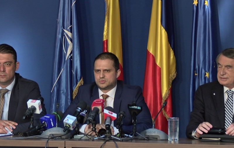 Ministrul Turismului le cere jurnaliștilor să nu mai scrie "de rău" despre turismul românesc: "Am prieteni care îmi spun că la televizor văd că pe litoral vremea este foarte rea"