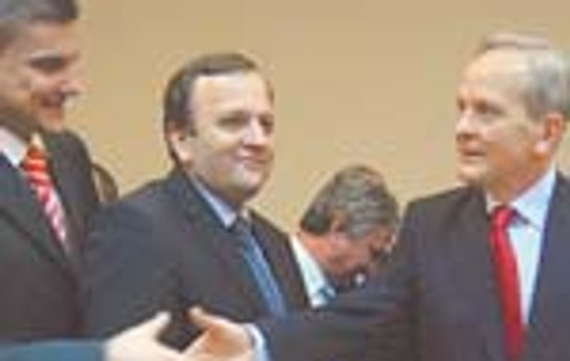 'Platformistii' si-au facut partid