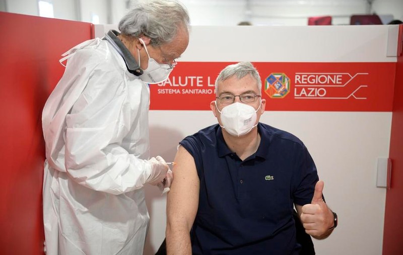 Italia și-a atins obiectivul de vaccinare cu schema completă a 80% din populaţia cu vârsta peste 12 ani