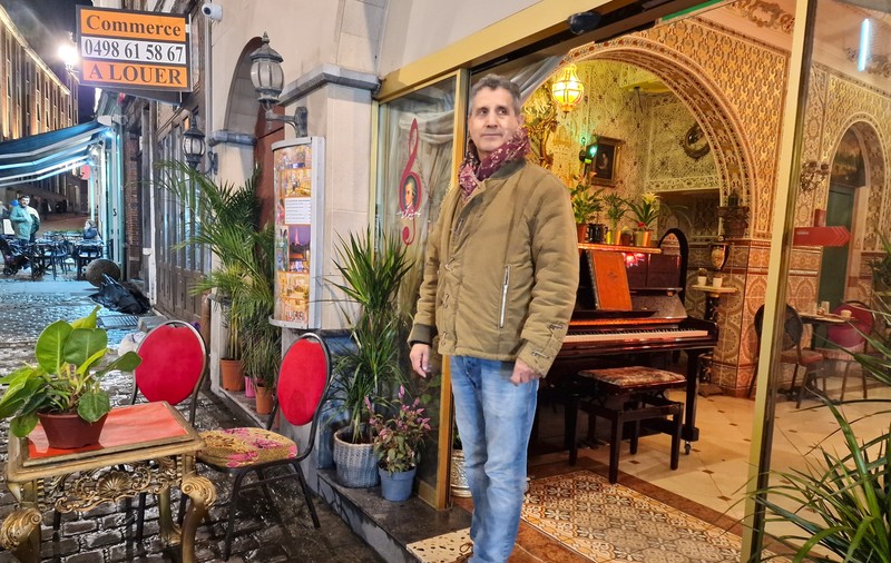 CORESPONDENȚĂ DIN BRUXELLES. În inima Europei, un musulman cazează gratuit oamenii străzii în hotelul său, laudă evreii, dar are un mesaj pentru Israel: „Dacă Hamas a făcut un rău, nu înseamnă că trebuie să distrugi totul”