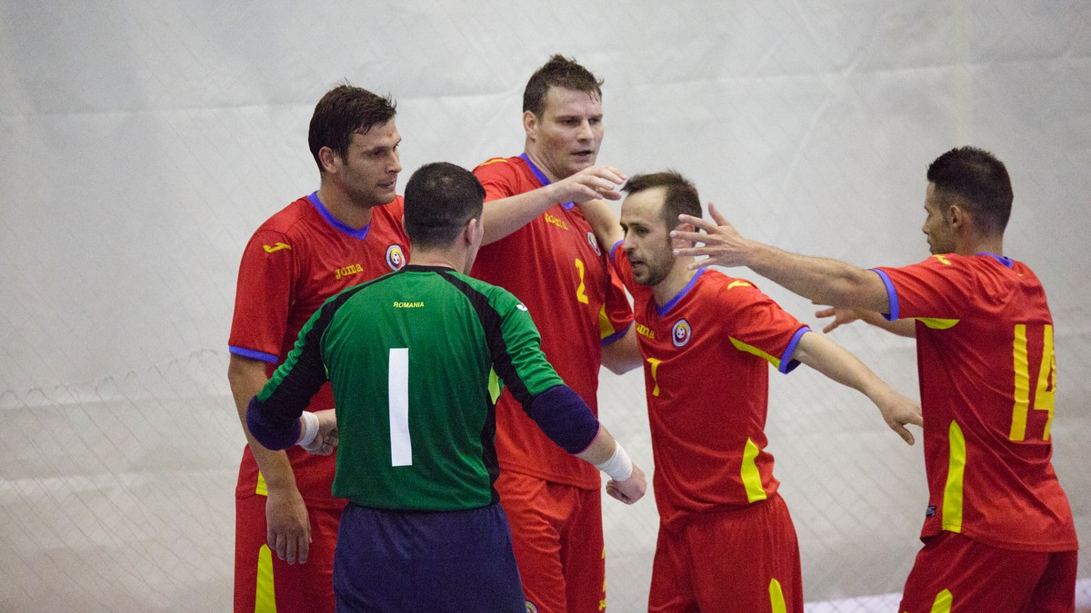 Naționala de fotbal în sală a României își află azi, ora 14:00, adversara din barajul pentru calificarea la turneul final al Euro 2018