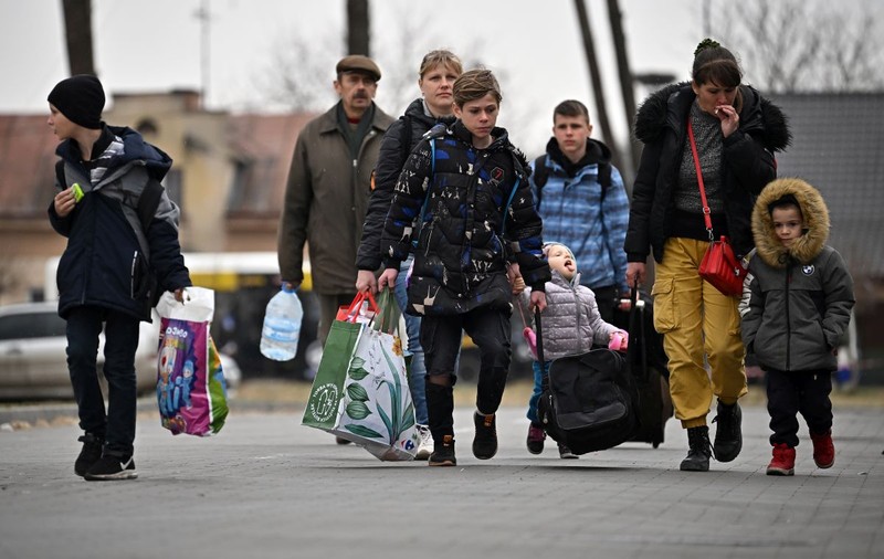 Comisia Europeană modifică regulile pentru refugiații ucraineni: cine pierde dreptul de a sta în UE