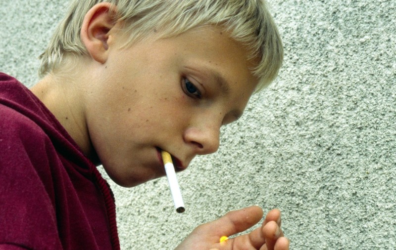Fumatul, principala cauză a infarctului la tineri 