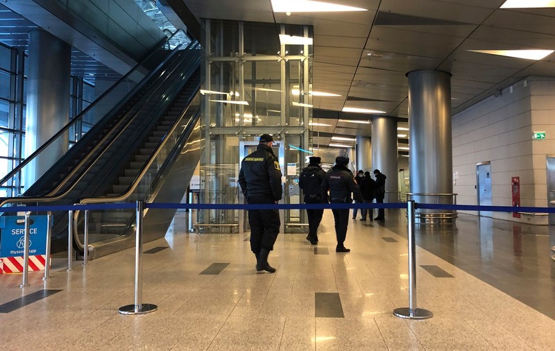 La trei zile după ce Putin a grațiat un american și a fost eliberat, rușii au anunțat că au arestat altul care abia aterizase la Moscova. Ce reacție a avut Ambasada SUA