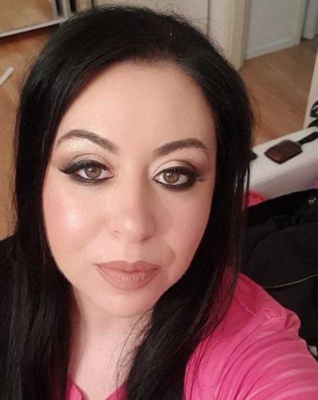 Oana Roman a ajuns pe patul de spital. Marius Elisei este alături de ea | FOTO
