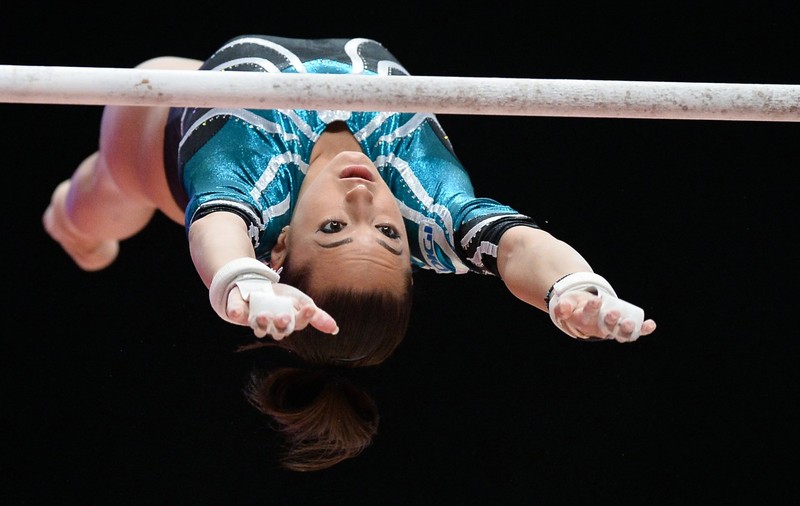 Larisa Iordache și-a adus miere de la București, ca să ungă paralelele la Campionatul European de la Cluj