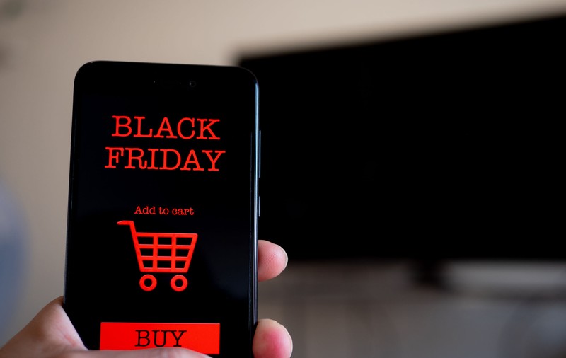 Laptopuri la reducere de Black Friday 2018