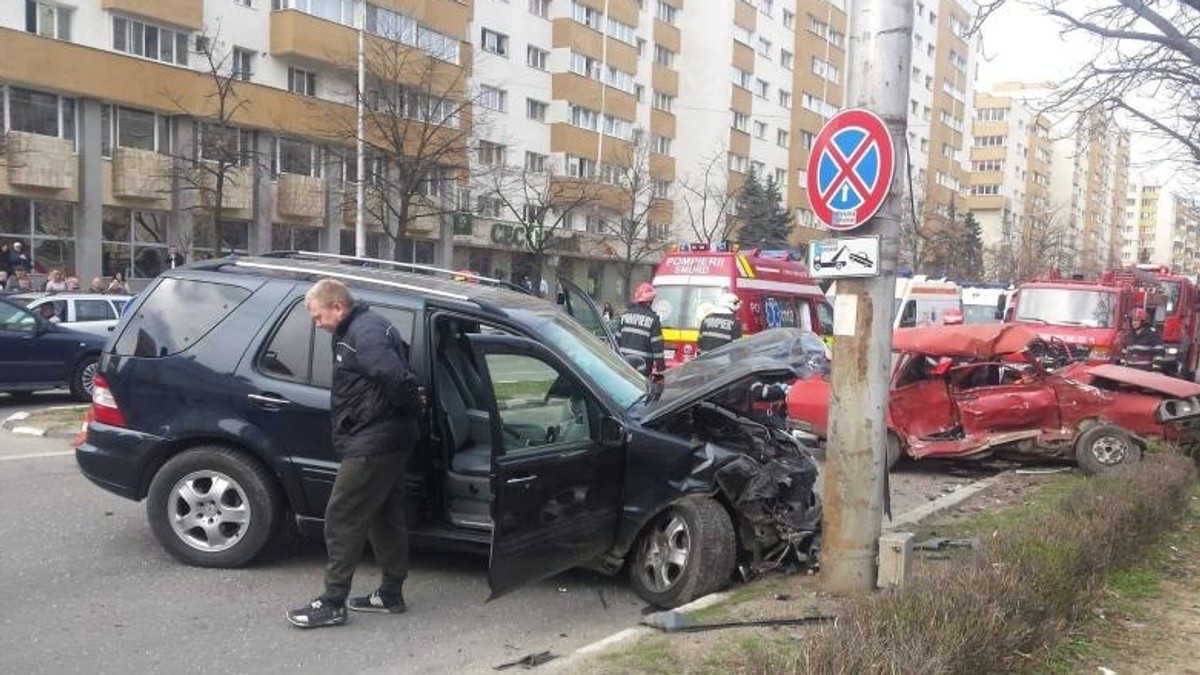 Accident grav la Zalău: doi morți și un rănit