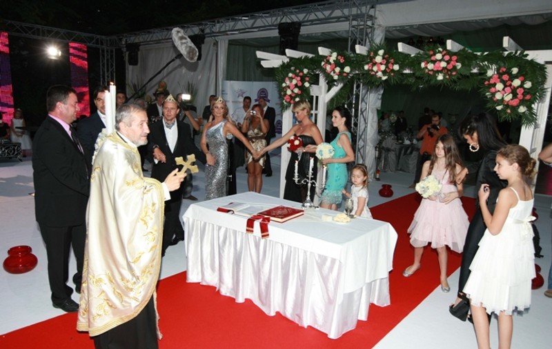 Locuitorii din Snagov, chemaţi la nuntă de Prodanca