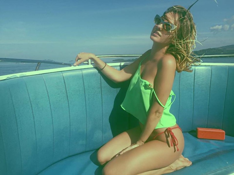 Detaliul din imaginea cu Alexandra Stan. Fanii au observat imediat