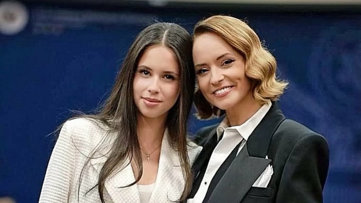 Violeta Bănică și Andreea Marin