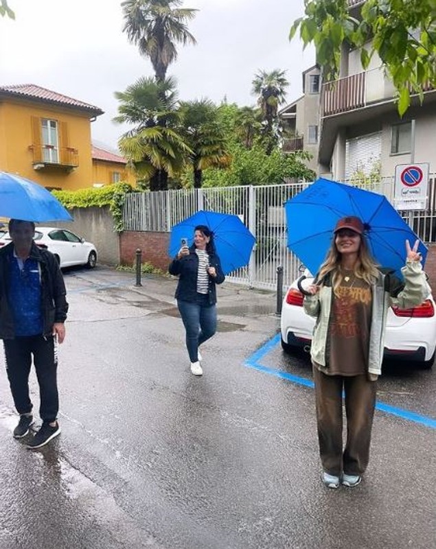 Delia, vacanță de Paște alături de părinții săi. Gina și Ion Matache sunt despărțiți, dar locuiesc în aceeași casă