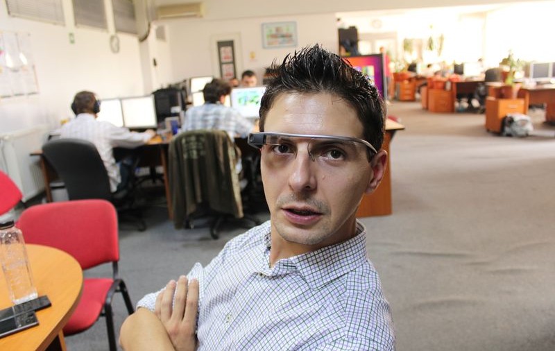 EXCLUSIV | Am testat cel mai tare device din lume: Google Glasses