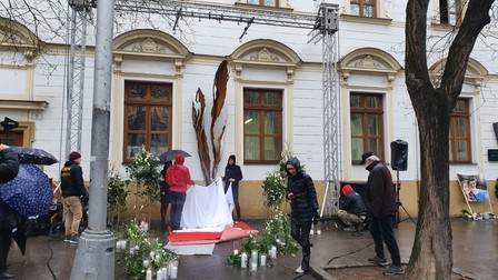 Monumentul ridicat în memoria lui Jan Kuciak