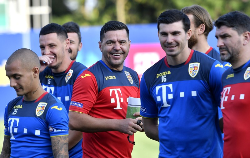 Telekom este sponsorul al echipei naționale de fotbal a României. Parteneriatul durează din 2015. Reacția companiei germane