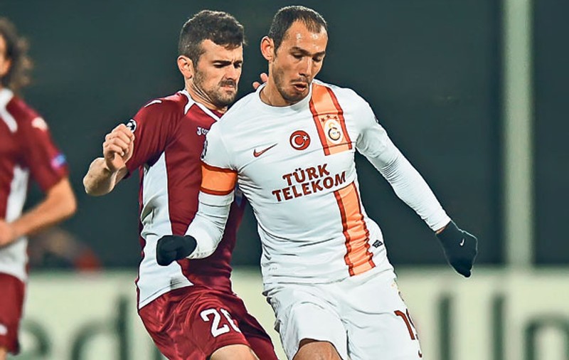 Arde Clujul! Căpitanul de la CFR, Ricardo Cadu, a fost acuzat că «a trântit» meciul cu Galatasaray