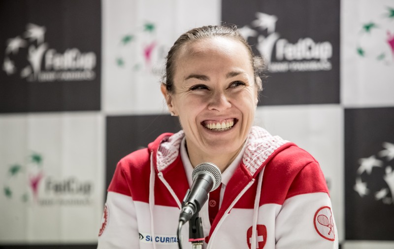 Martina Hingis se teme: ”Nu e uşor să joci cu România la ea acasă şi cu nr. 1 mondial în echipă”