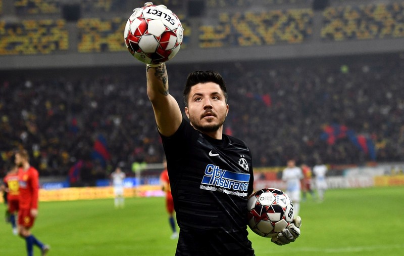 Scandal la FCSB! Portarul Cristi Bălgrădean a semnat pe ascuns cu CFR Cluj! Gigi Becali l-a acuzat de trădare