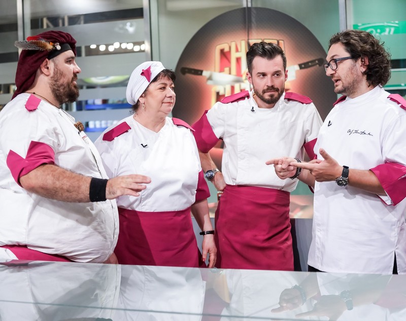 Mioara Sîrbușcă a fost eliminată de la „Chefi la cuțite”. Florin Dumitrescu a pierdut un concurent din echipa sa