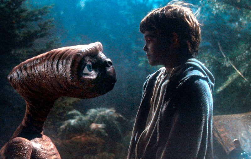 Filmul care ne vorbește despre iubire necondiționată: puteți vedea versiunea originală a lui „E.T.” pe Netflix