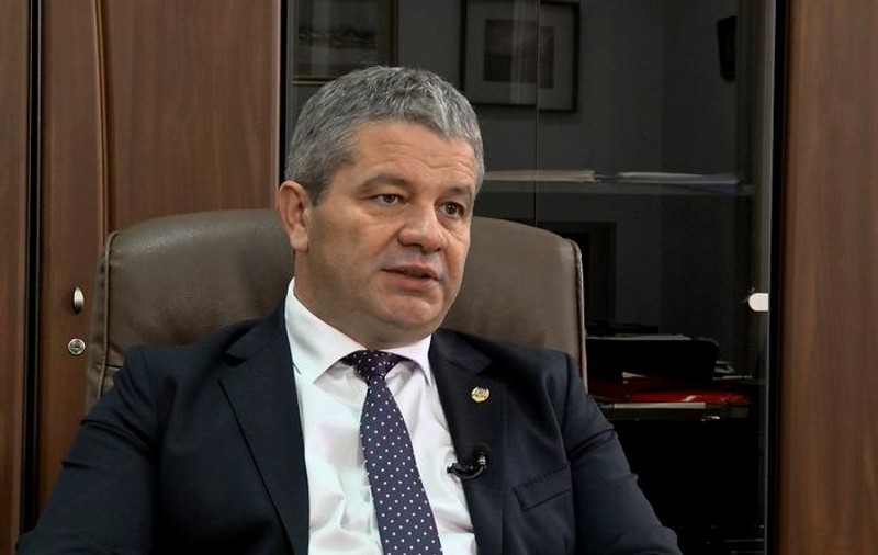 PressOne: CNATDCU îi retrage titlul de doctor lui Florian Bodog, fost ministru al Sănătății