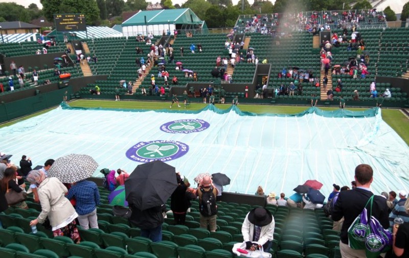 WIMBLEDON / Speranțe doar în Halep. Meciul cu Țurenko, amânat de ploaie!
