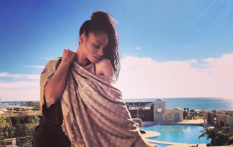 Laurette a dat-o pe cele sfinte. Ce  i-a transmis Briggite Sfăt
