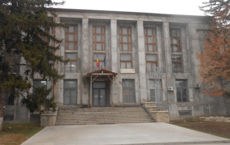 Dispecera de la Poliția Vaslui este cercetată pentru vătămare corporală din culpă. Cum s-a ajuns aici