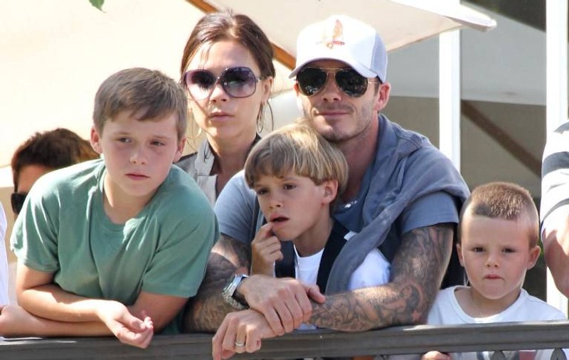 Justin Bieber le va cânta copiilor lui Beckham, în schimbul unor lecţii de fotbal