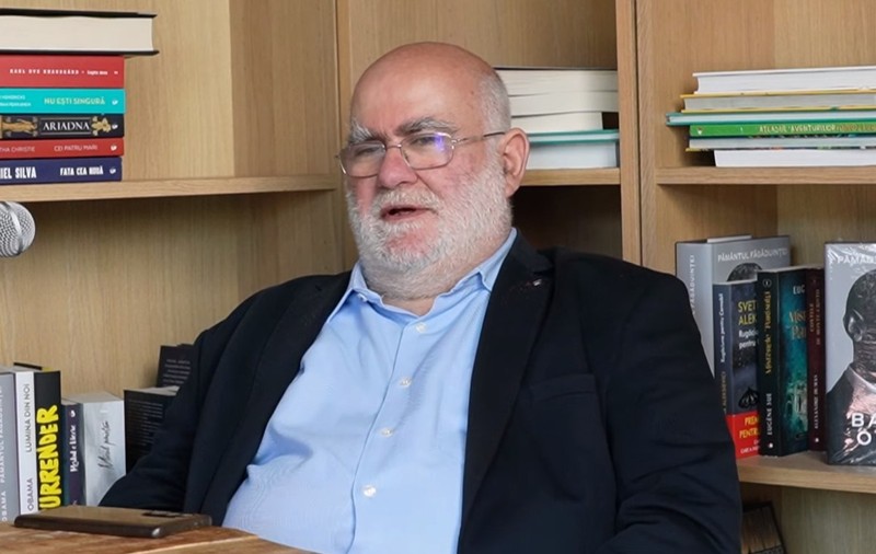 Cine este Alfred Bulai, sociologul acuzat de foste studente ale SNSPA de abuzuri sexuale