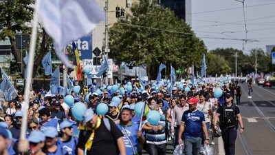 protest sindicalisti administratie