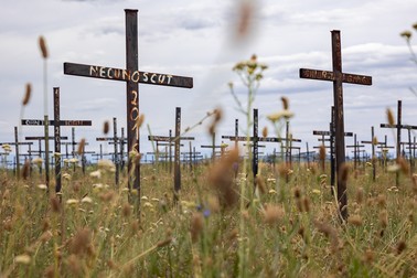 Cimitirul din Dumbrava, Bihor. Foto: Eli Driu